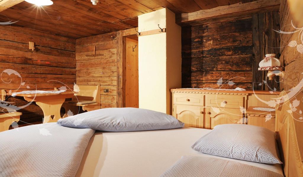 Glinzhof Mountain Natur Resort Agriturismo Innichen Zimmer foto