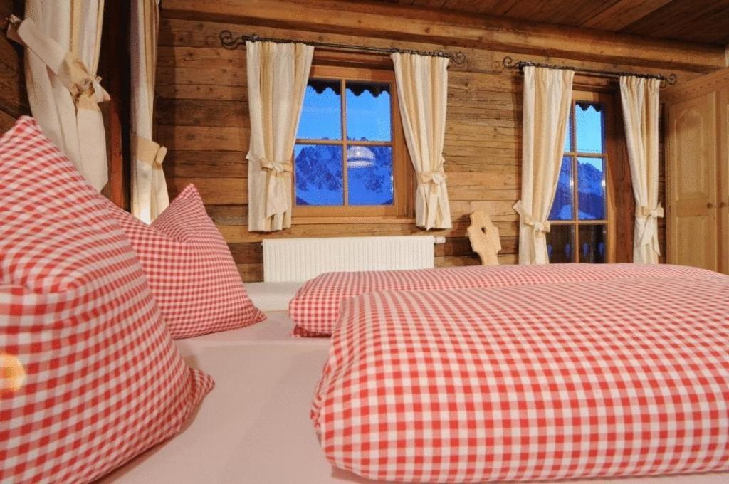 Glinzhof Mountain Natur Resort Agriturismo Innichen Exterior foto