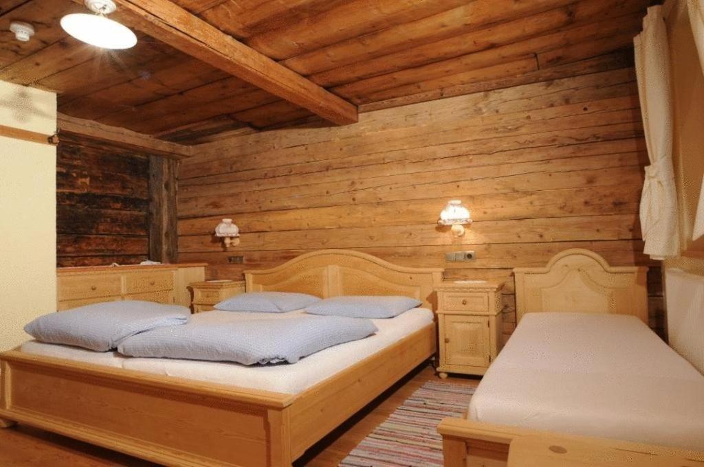 Glinzhof Mountain Natur Resort Agriturismo Innichen Zimmer foto